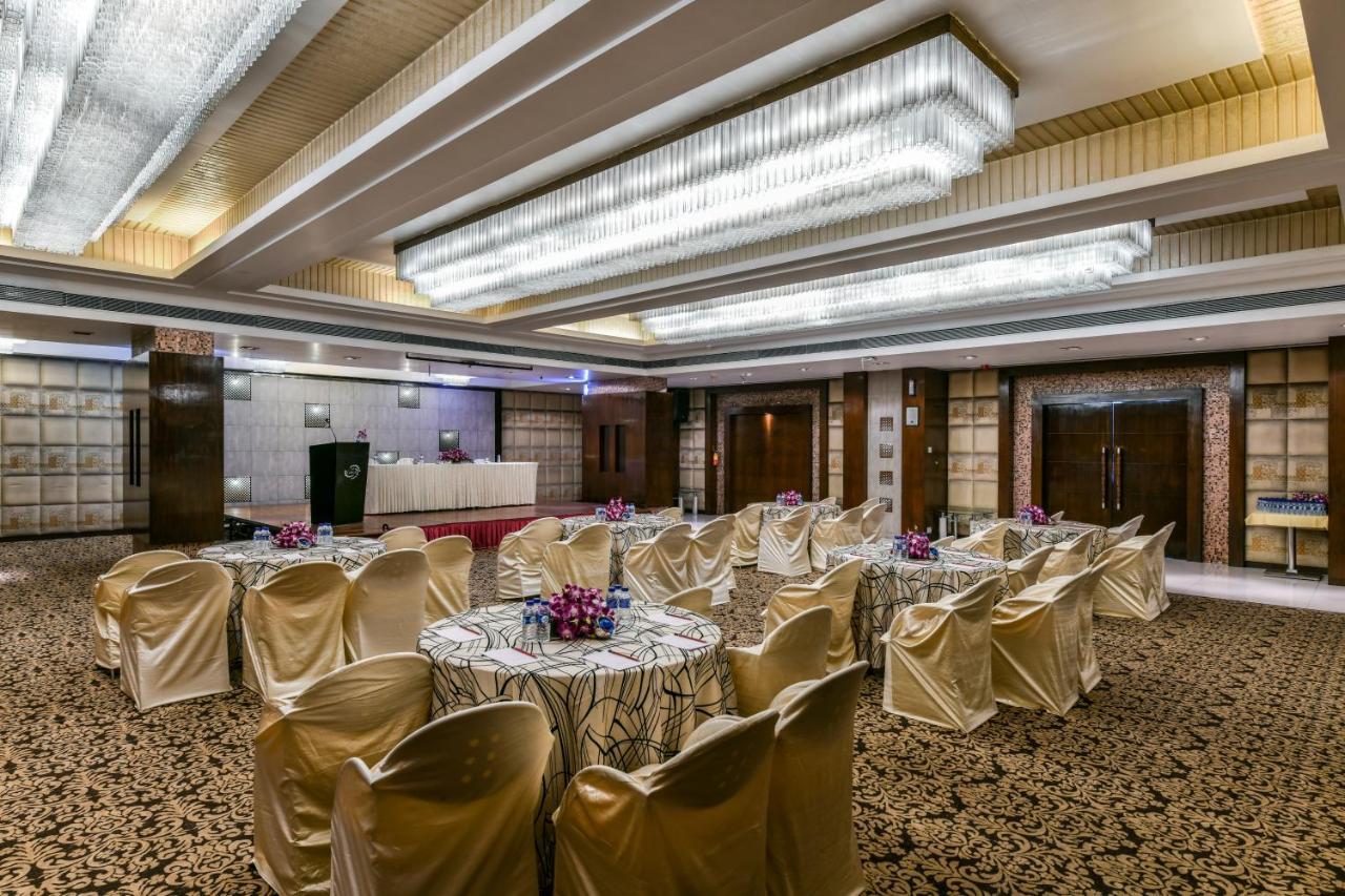 Hotel The Regenza By Tunga Navi Mumbai Exterior foto